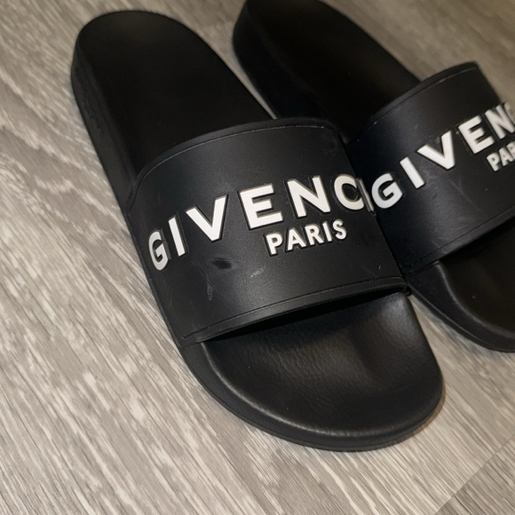 Givenchy Black Slides - Picture 5 of 9